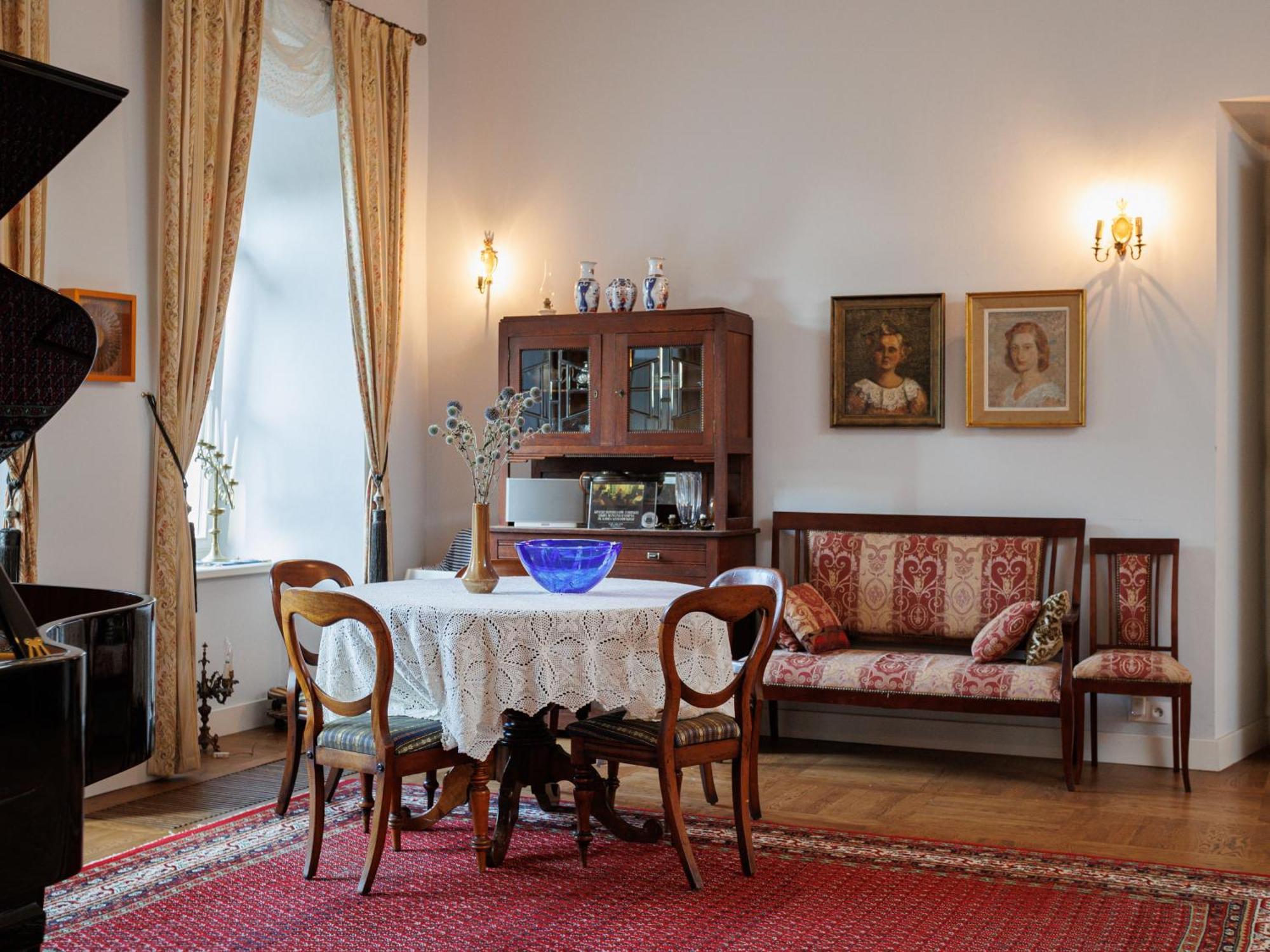 Zamosc Dwor Udrycze Apartment Luaran gambar