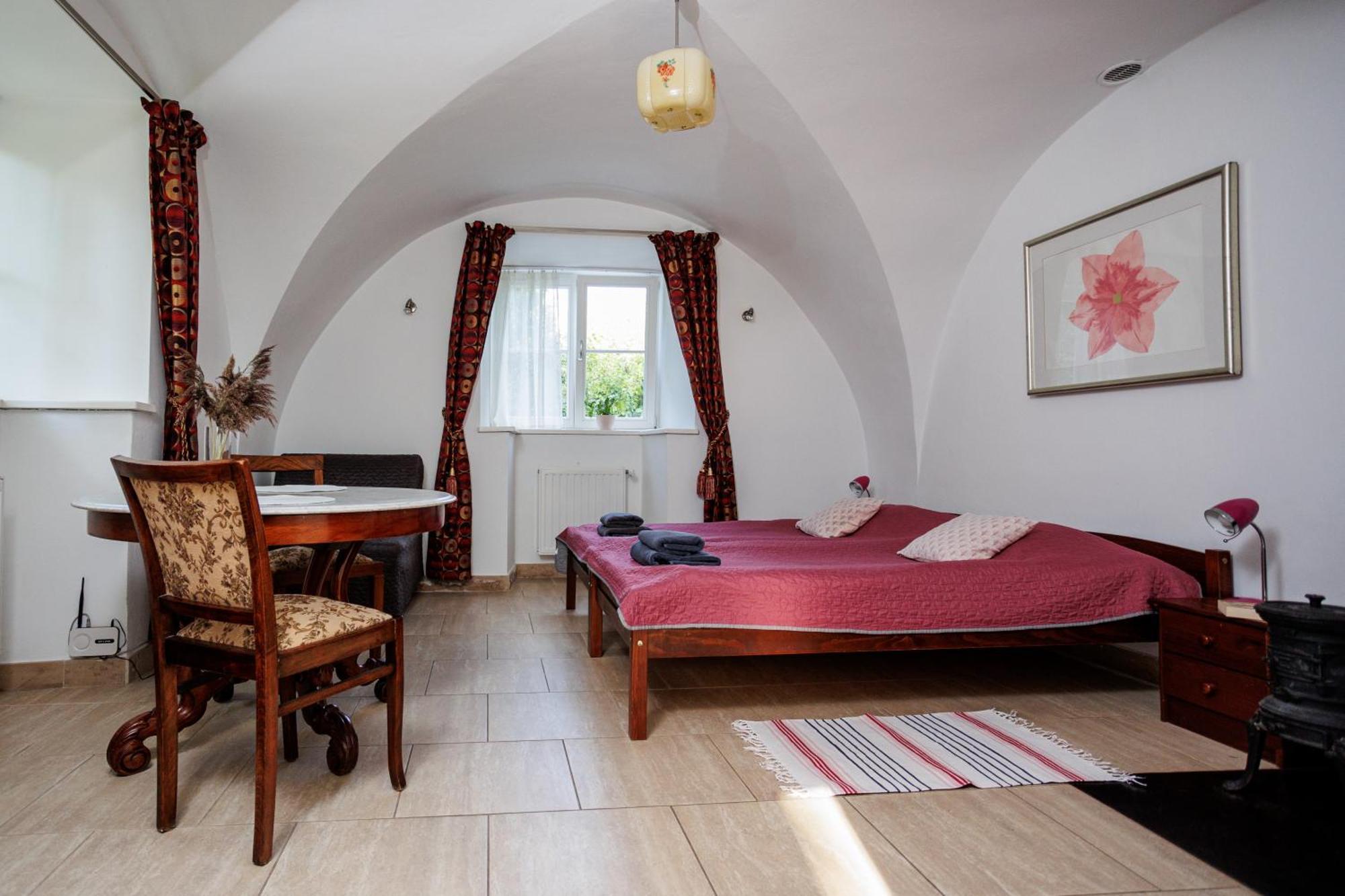 Zamosc Dwor Udrycze Apartment Luaran gambar