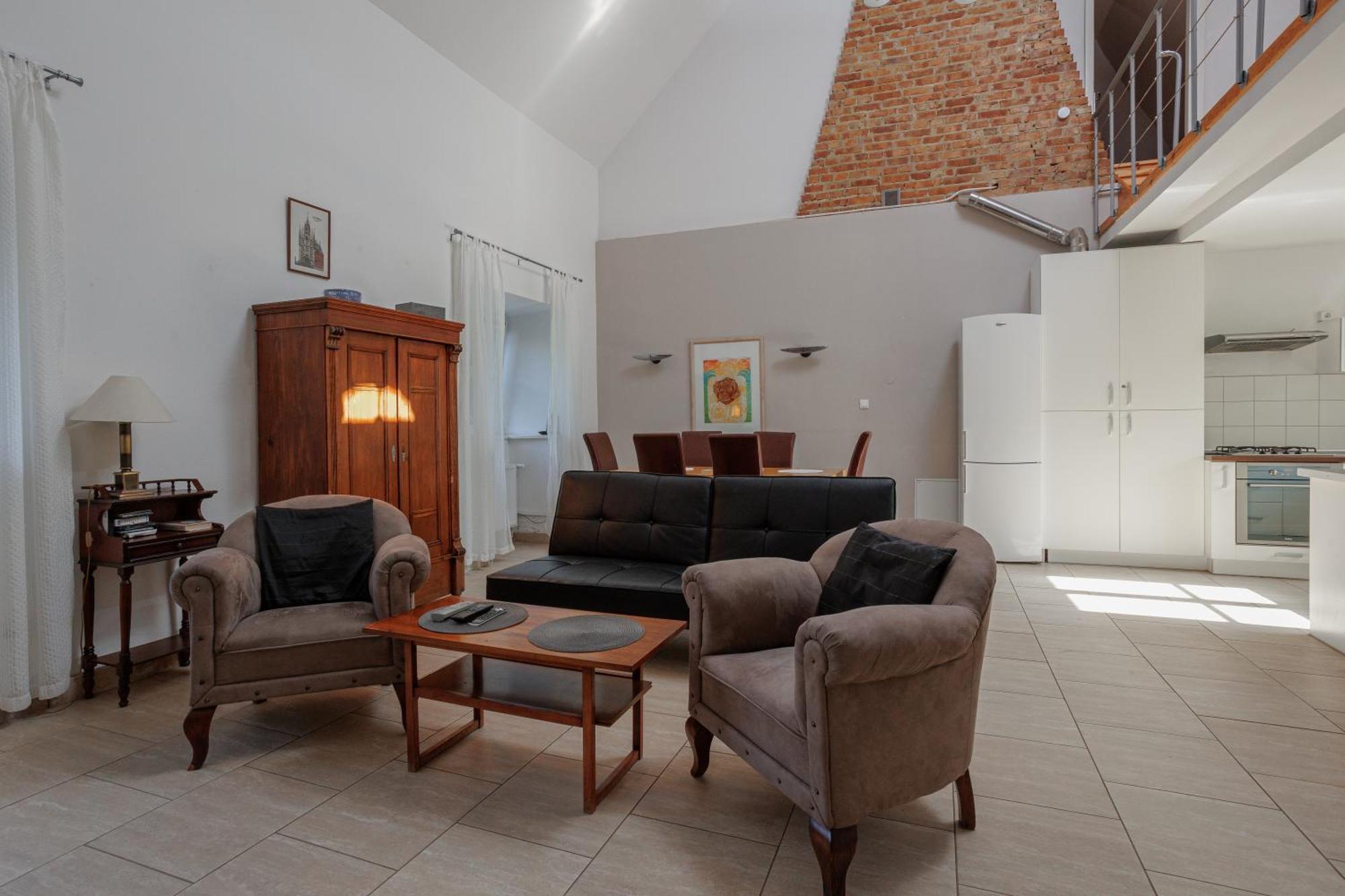 Zamosc Dwor Udrycze Apartment Luaran gambar